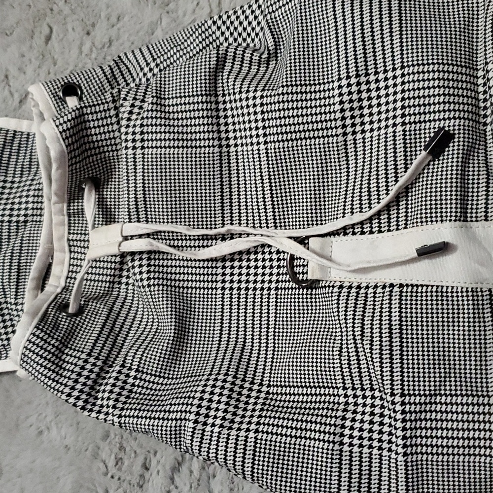 Lulu Dharma Houndstooth Pattern Drawstring Backpa… - image 8